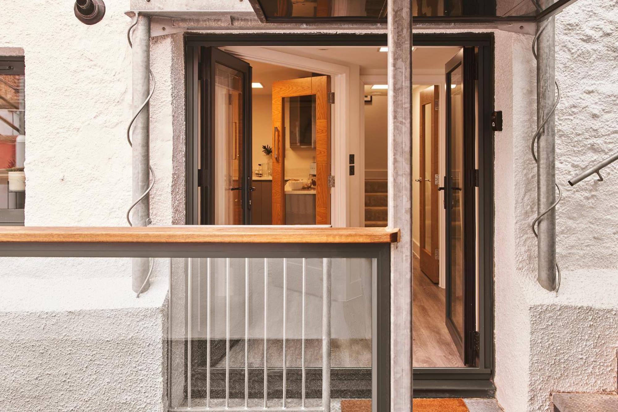 The Moorings - Stylish Duplex Apartment On Torquay Harbourside Exterior foto